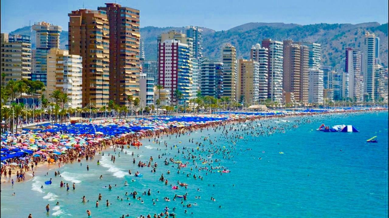 Los Ranchos Of The Sea Бенідорм Екстер'єр фото